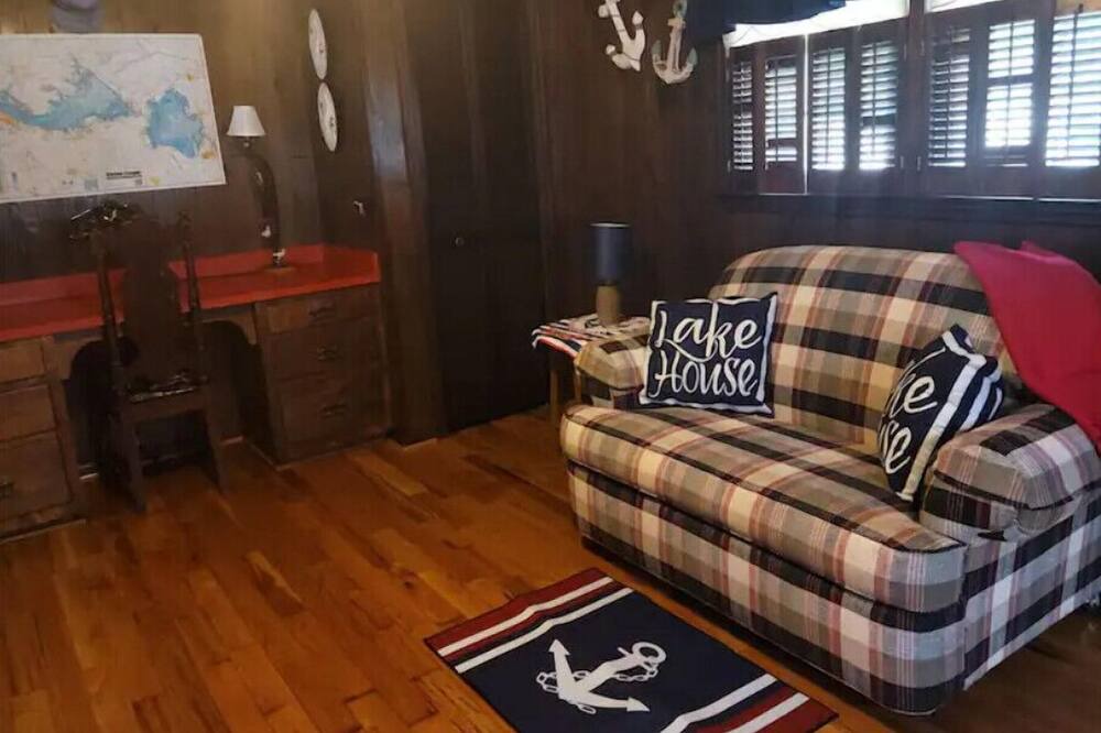 Photo of Livingroom in Moncks Corner