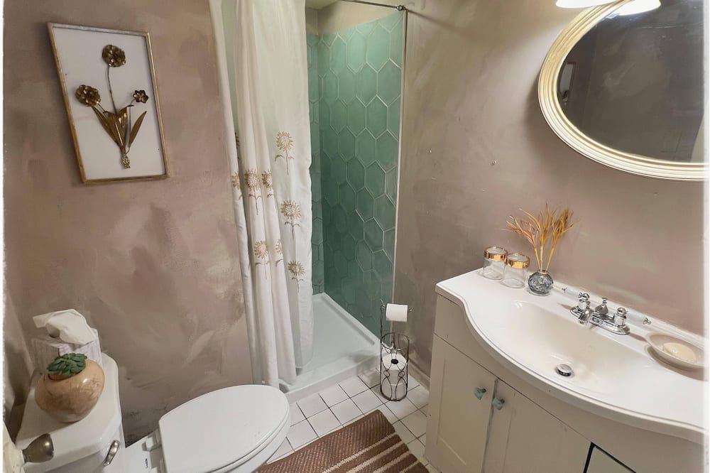 Photo of Bathroom in Lake Orion