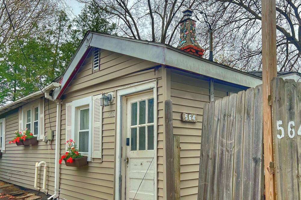 Photo of Outdoor in Lake Orion
