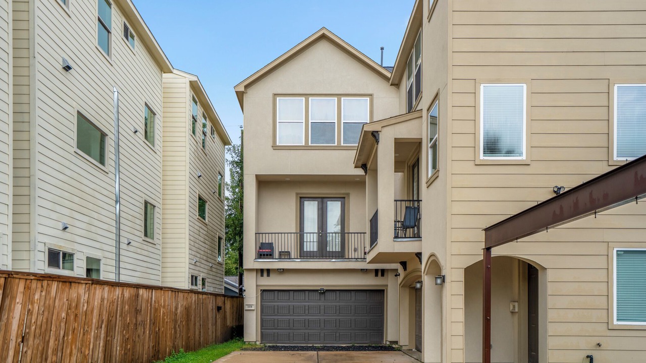 Photo of Outdoor in Riverside Terrace