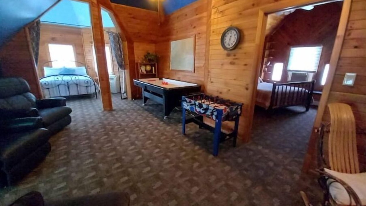 Photo of Livingroom in Olean