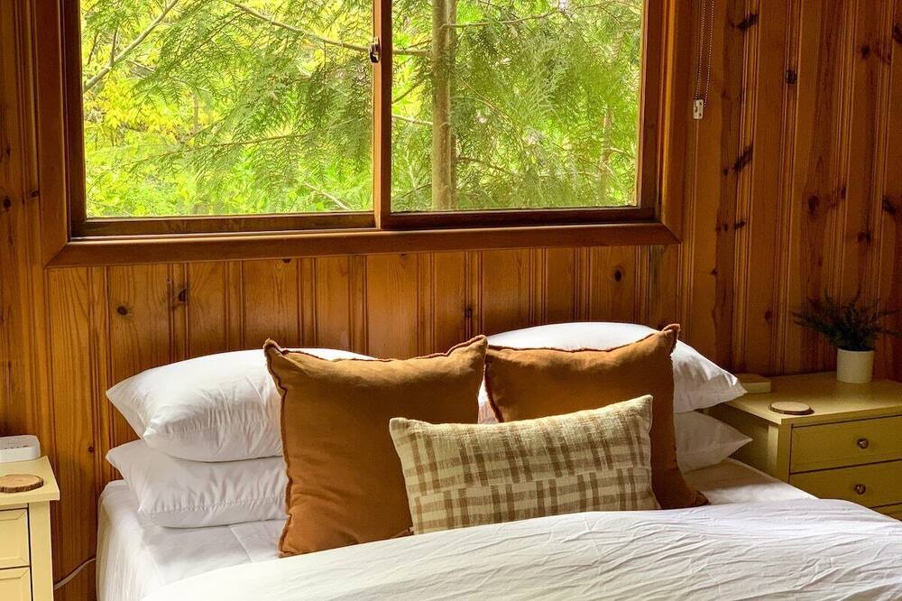Photo of Bedroom in Hope