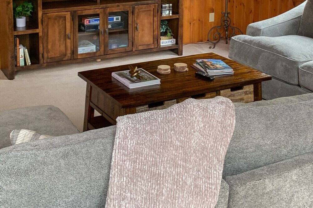 Photo of Livingroom in Hope