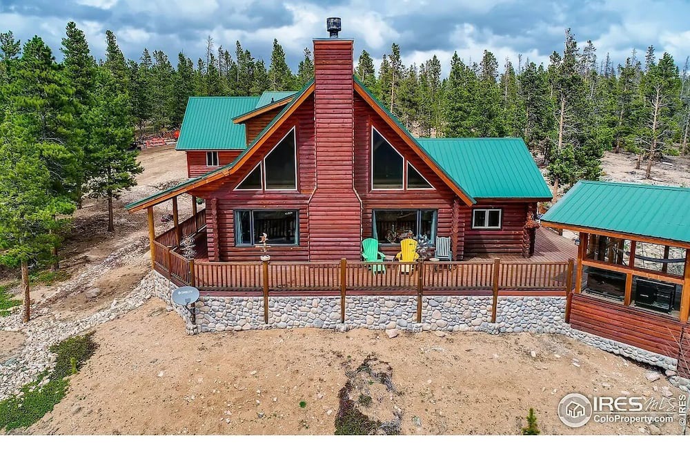 Photo of Outdoor in Crystal Lake