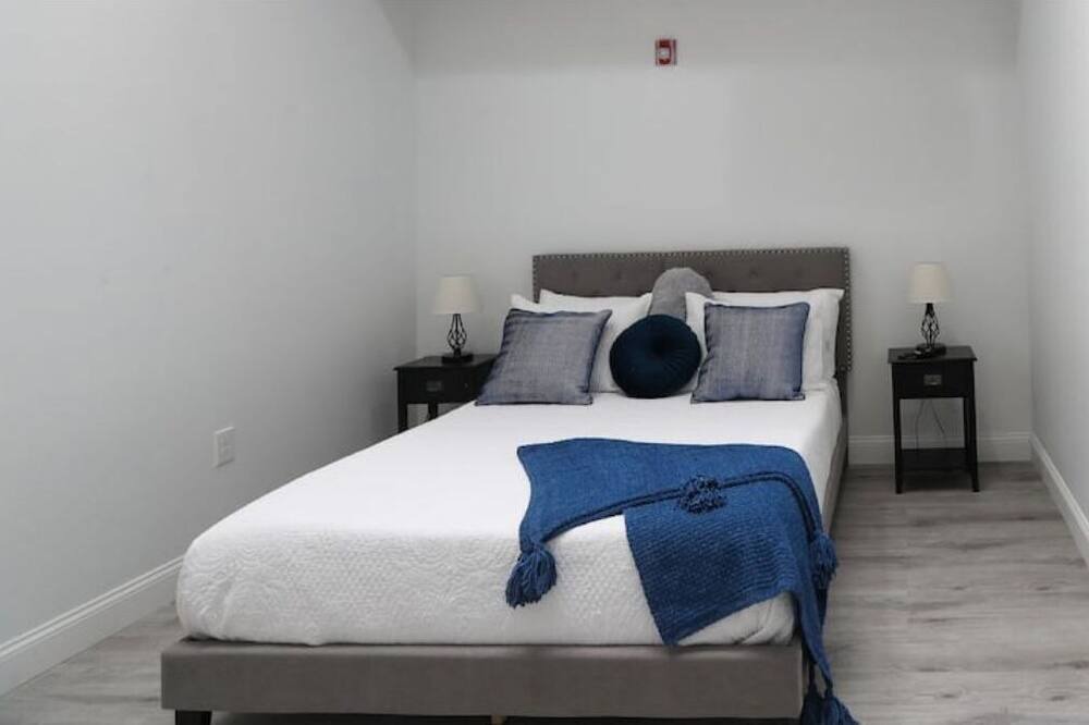 Photo of Bedroom in Downtown Historic District