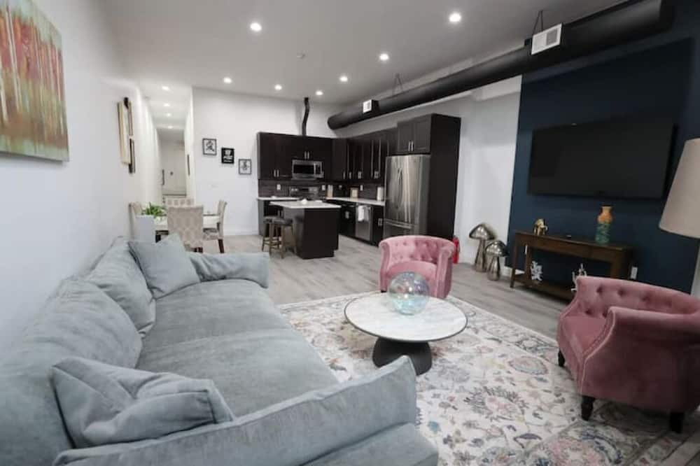 Photo of Livingroom in Downtown Historic District