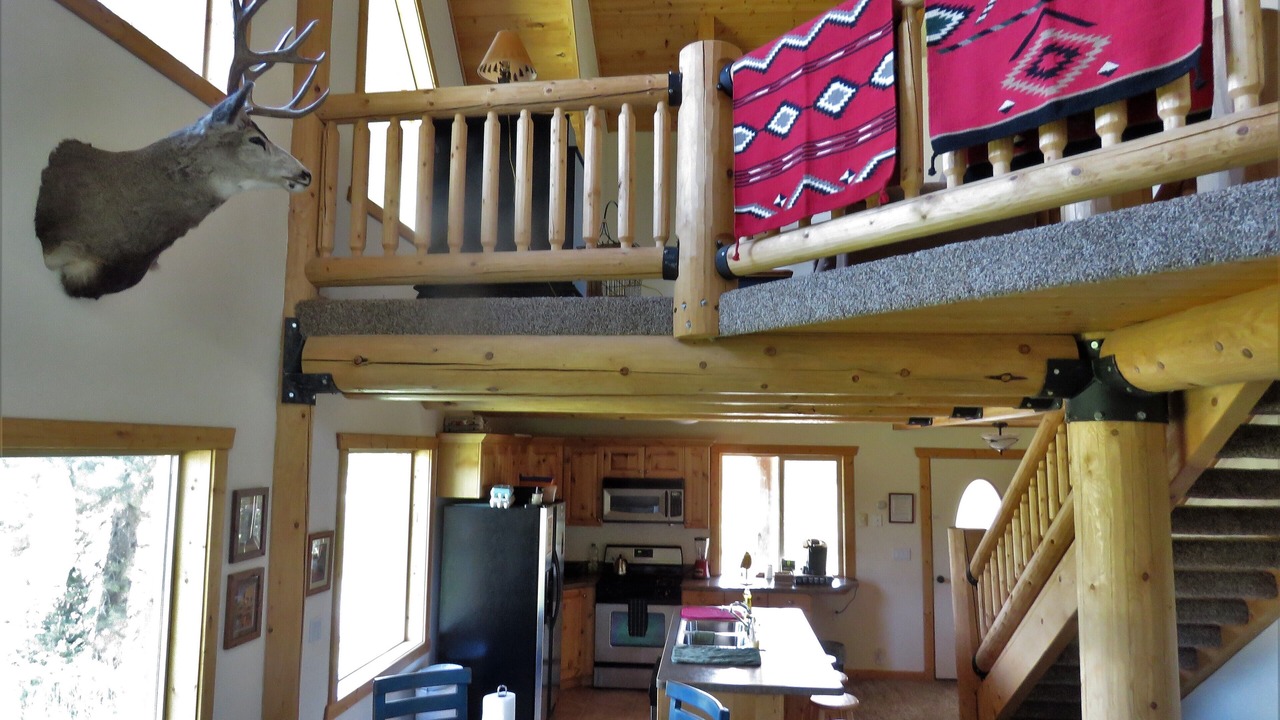 Photo of Livingroom in Island Park