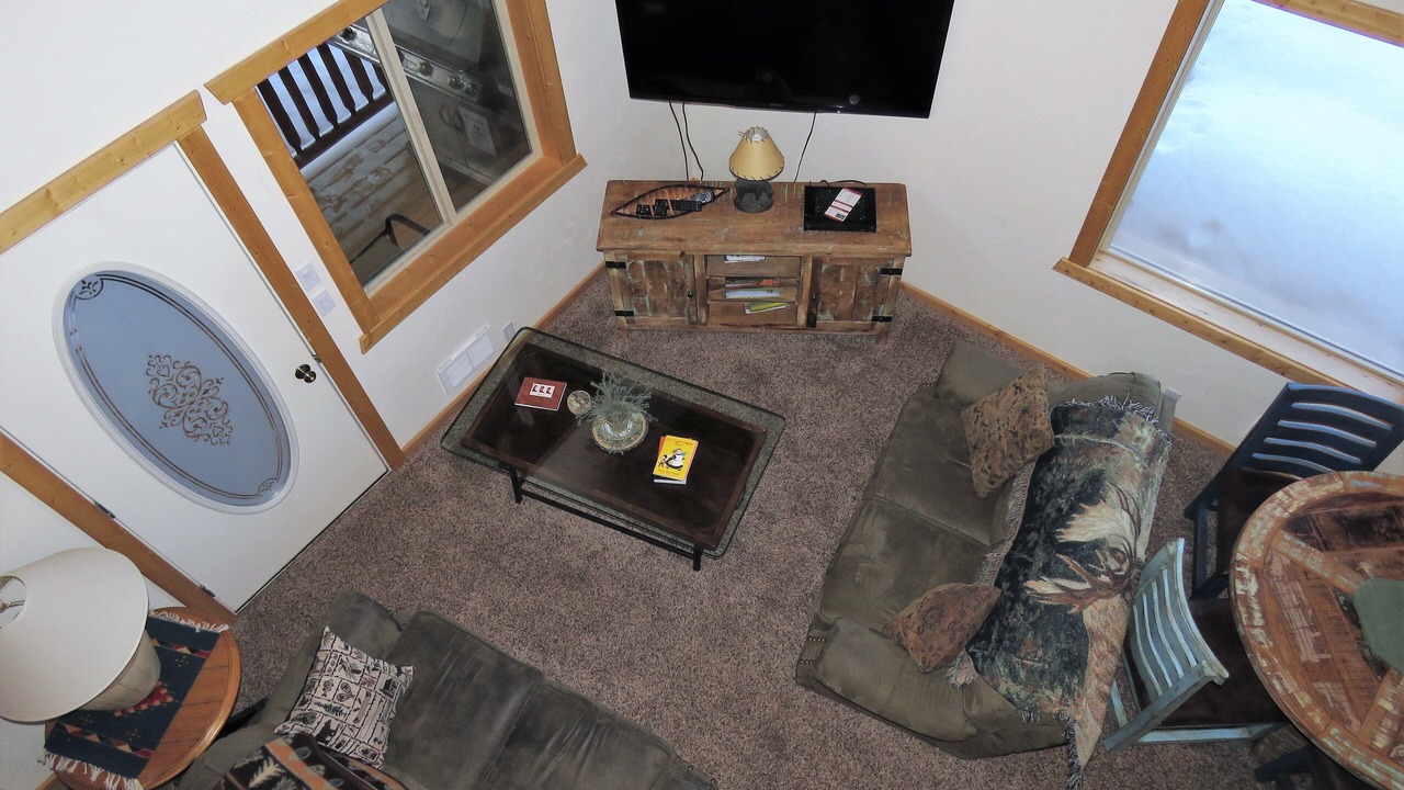 Photo of Livingroom in Island Park