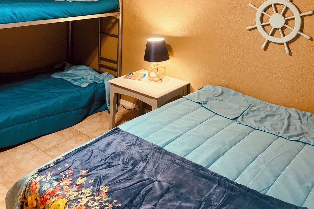 Photo of Bedroom in Okmulgee