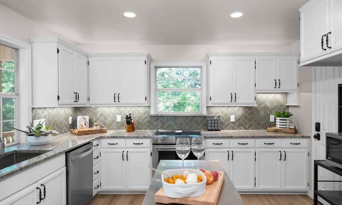 Photo of Kitchen in Stonewall