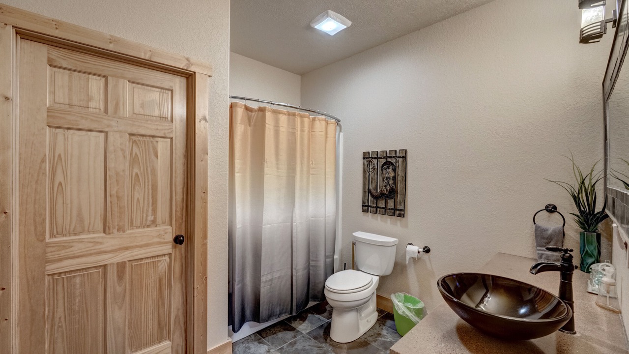 Photo of Bathroom in Lead
