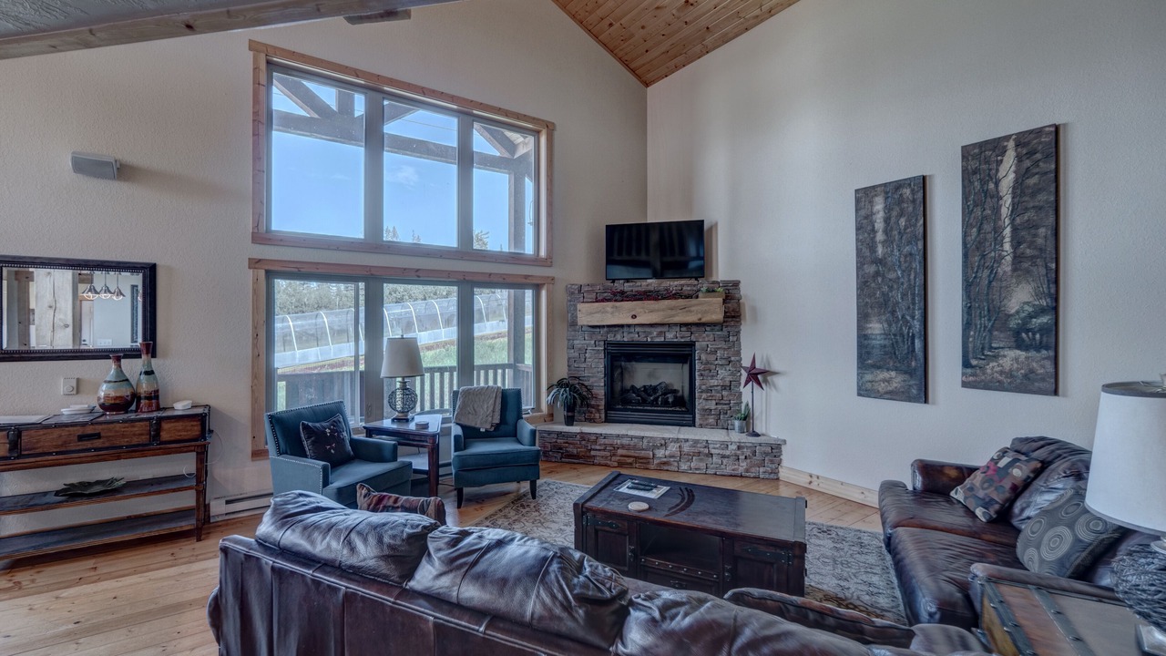 Photo of Livingroom in Lead
