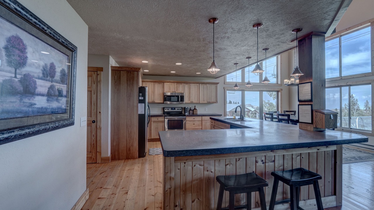 Photo of Kitchen in Lead
