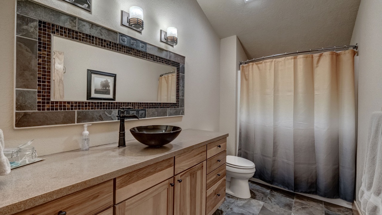 Photo of Bathroom in Lead