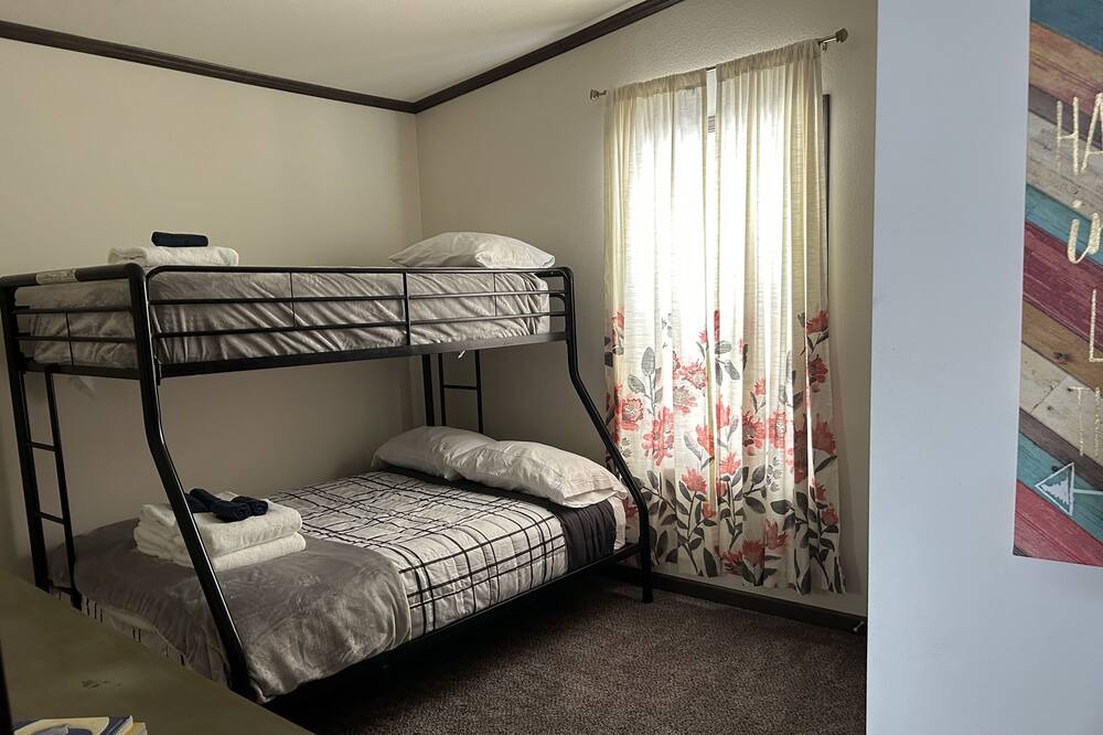 Photo of Bedroom in Stutsman County