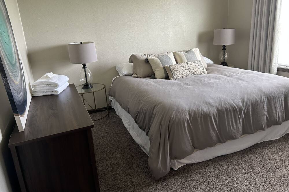 Photo of Bedroom in Stutsman County