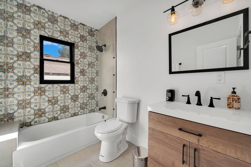 Photo of Bathroom in Beverly Grove