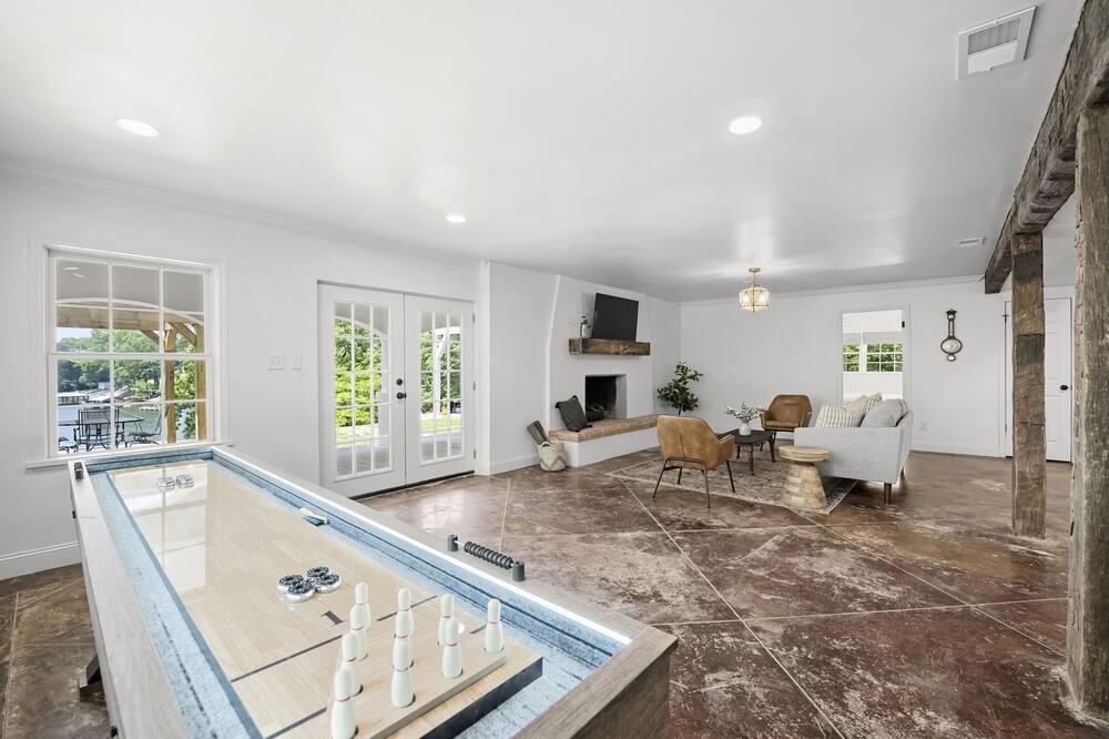 Photo of Bedroom in Barium Springs