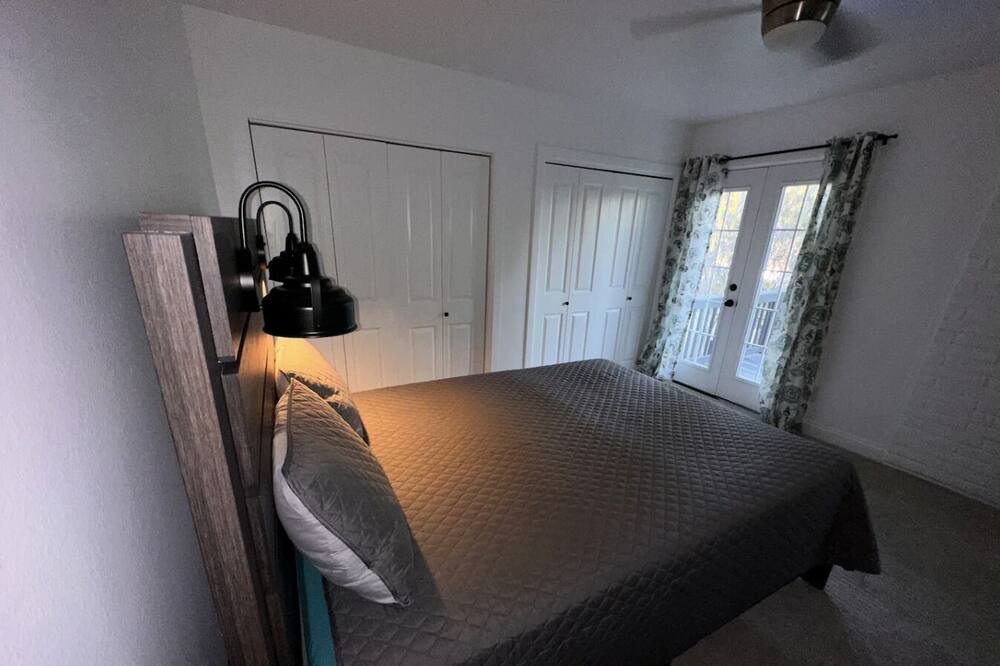 Photo of Bedroom in Briarforest