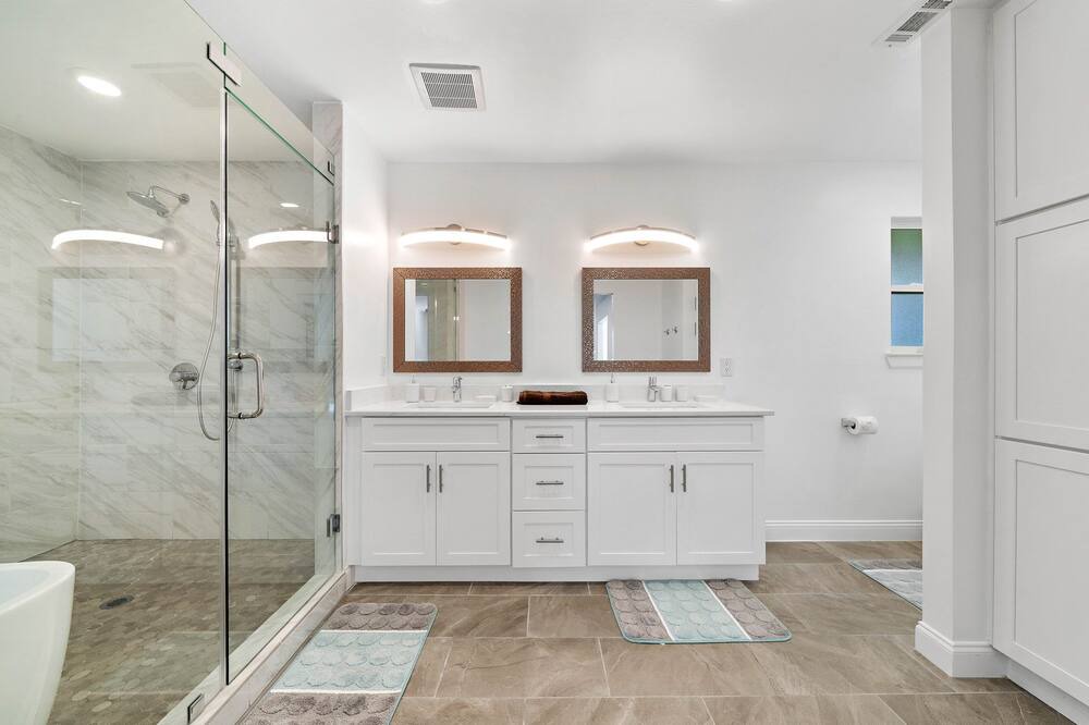 Photo of Bathroom in Briarforest
