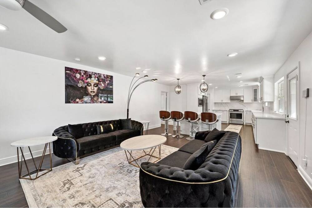 Photo of Livingroom in Briarforest