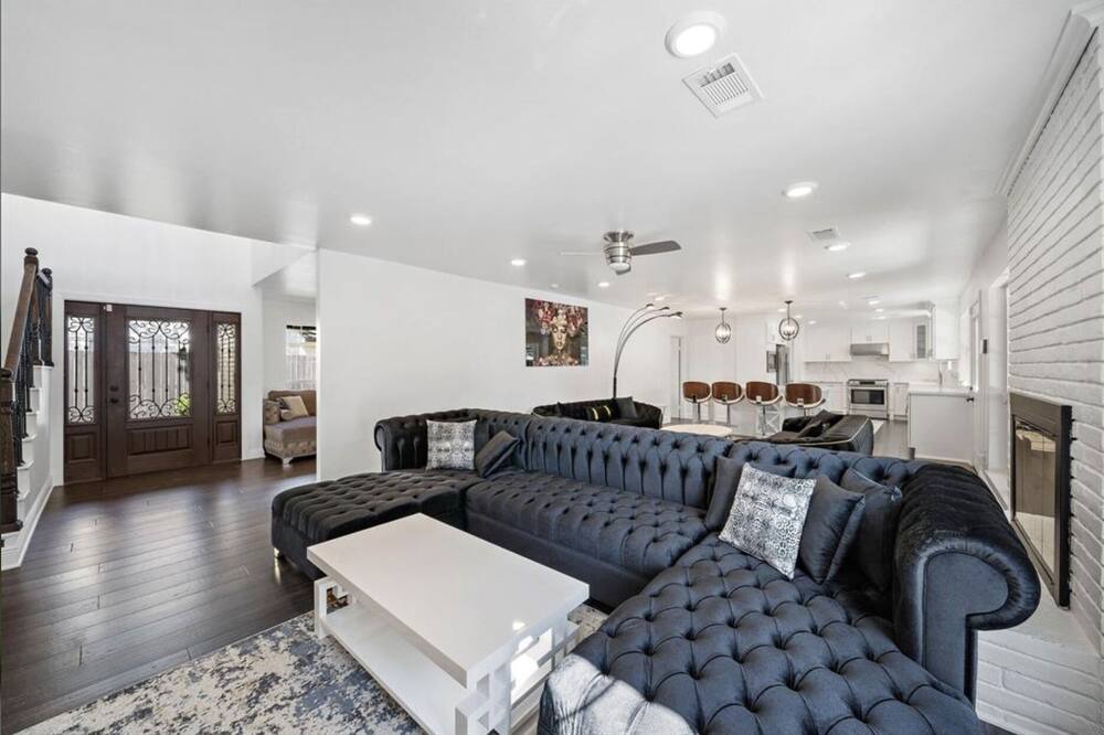 Photo of Livingroom in Briarforest