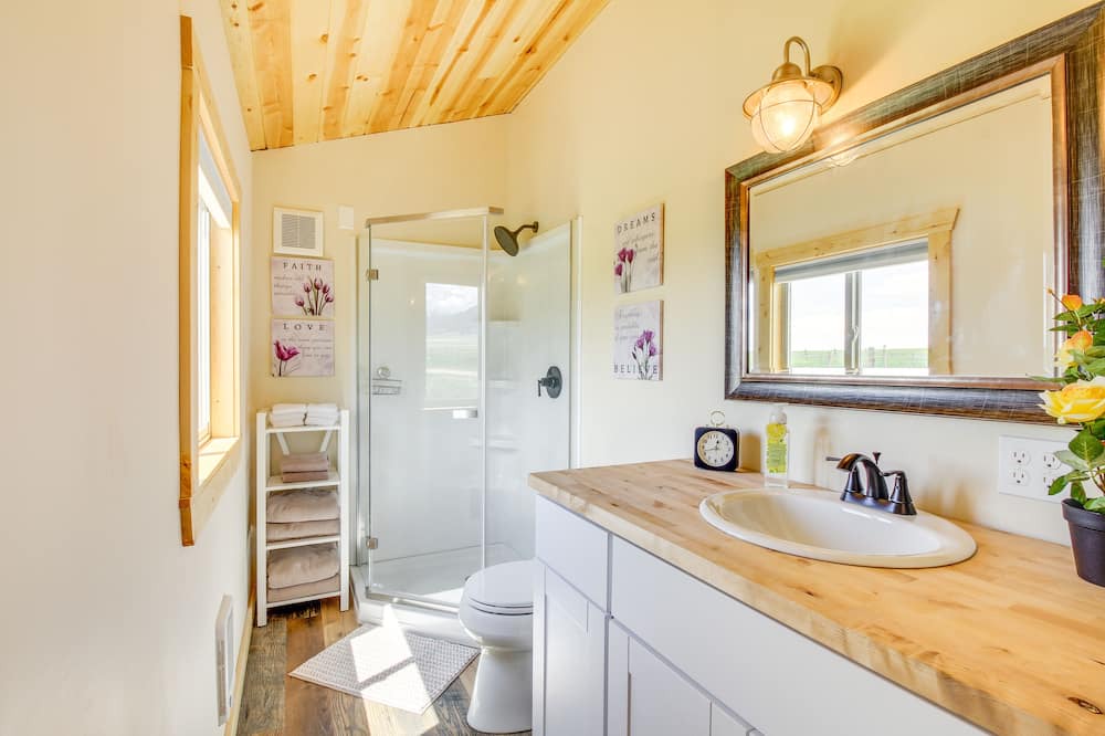 Photo of Bathroom in Whitehall