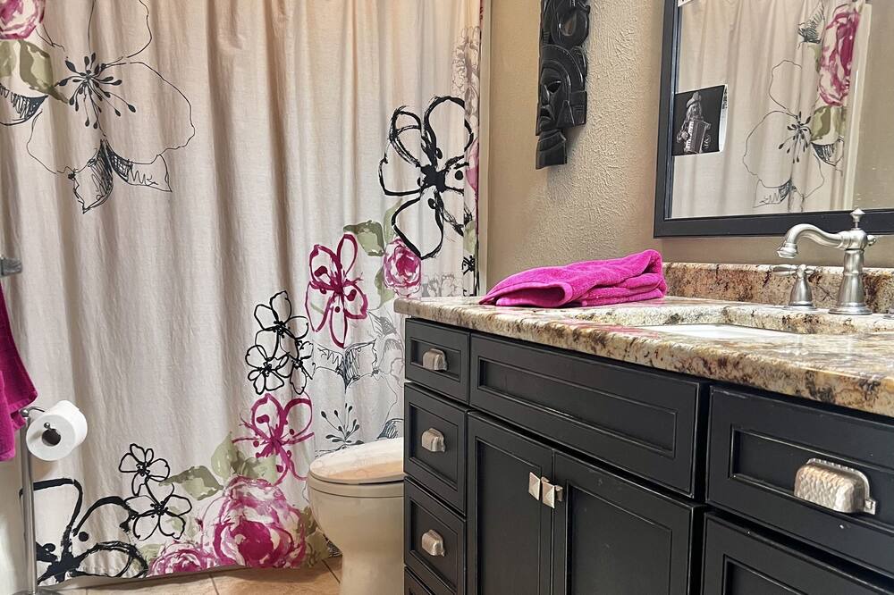 Photo of Bathroom in Orchard Homes