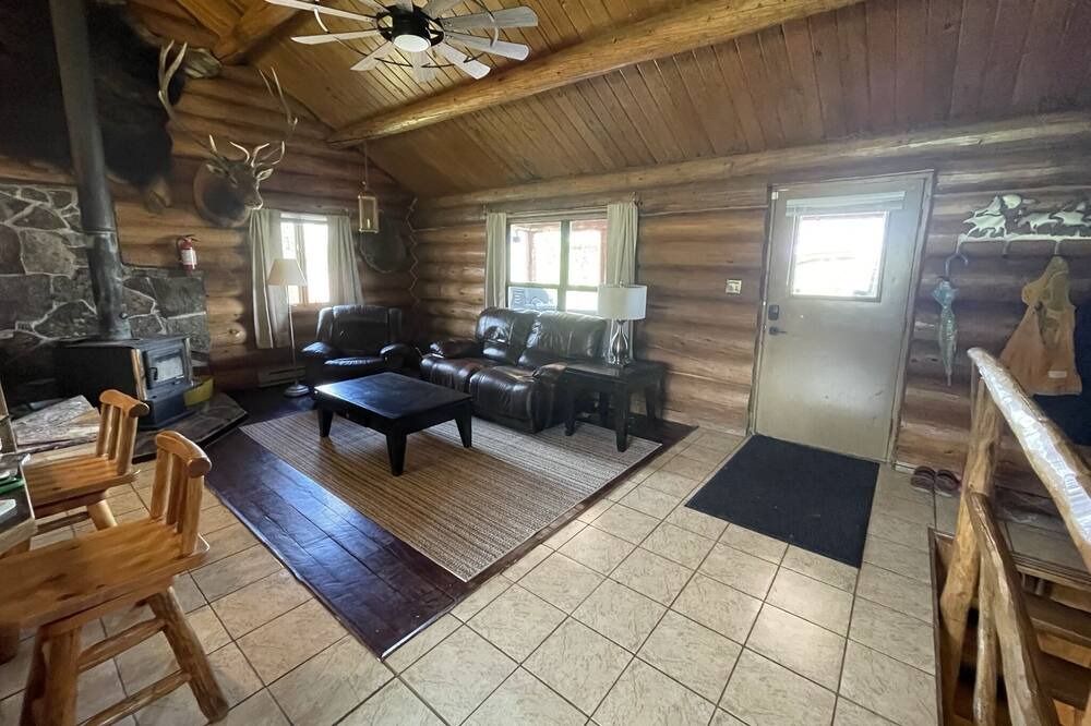 Photo of Livingroom in Dubois