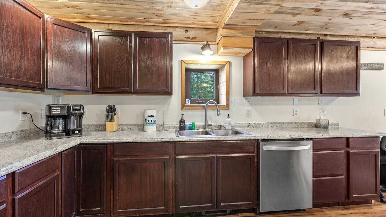 Photo of Kitchen in Athol