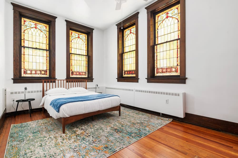 Photo of Bedroom in Winchester