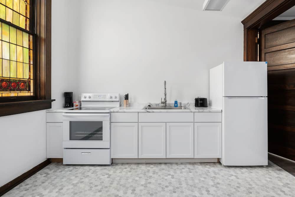 Photo of Kitchen in Winchester