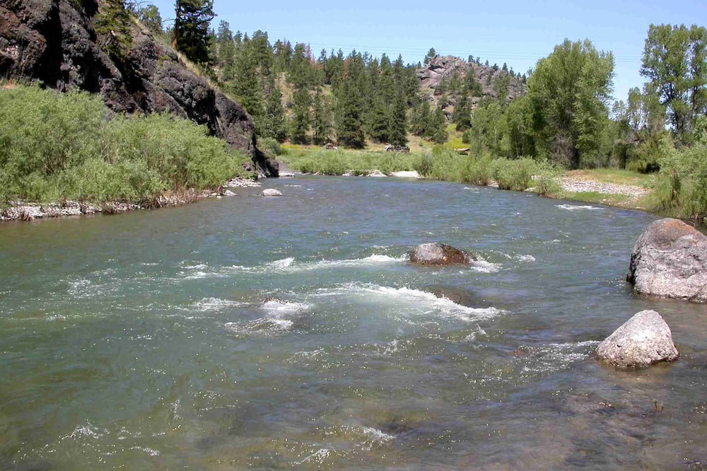 Photo of Others in Cascade