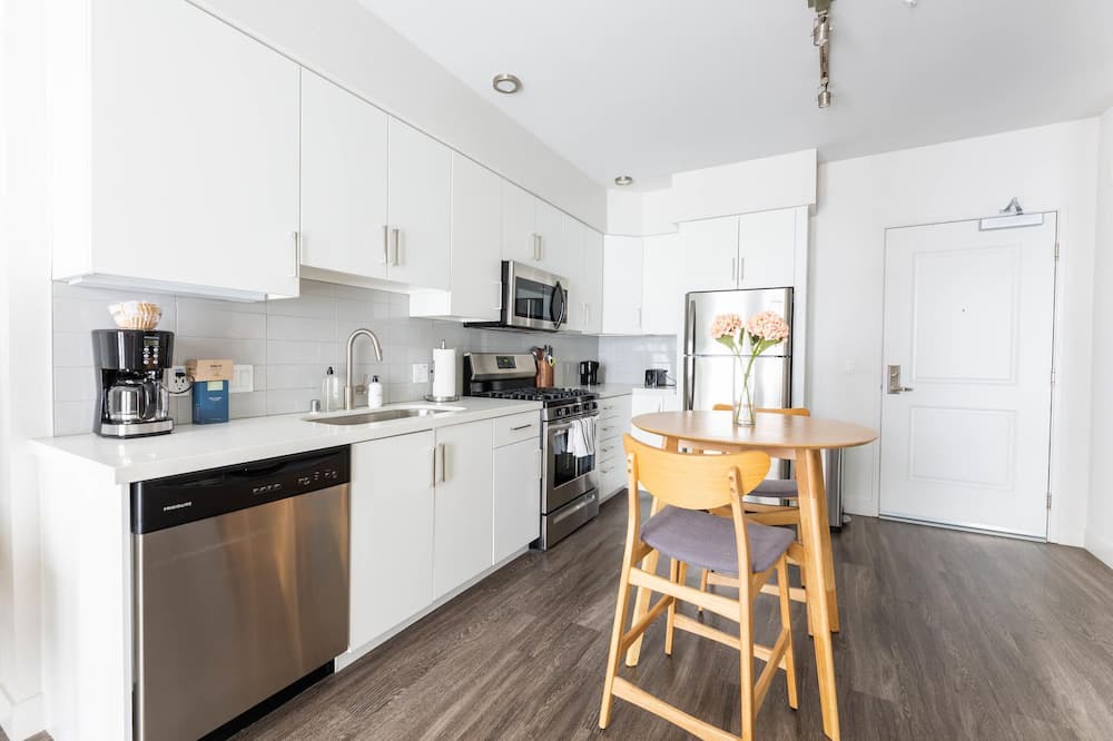Photo of Kitchen in Wilshire