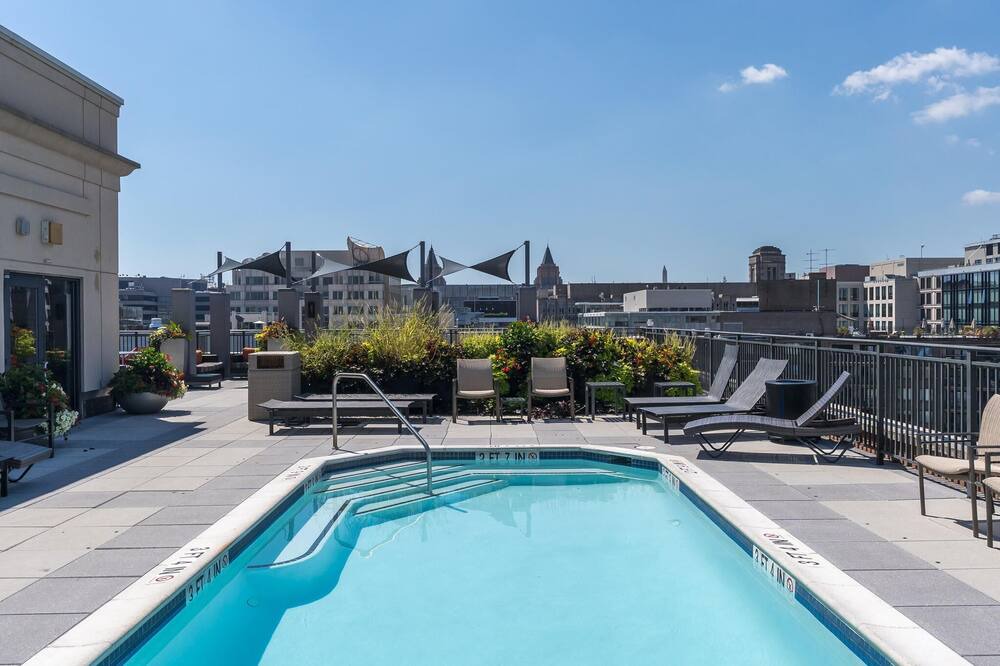 Photo of Outdoor in Logan Circle