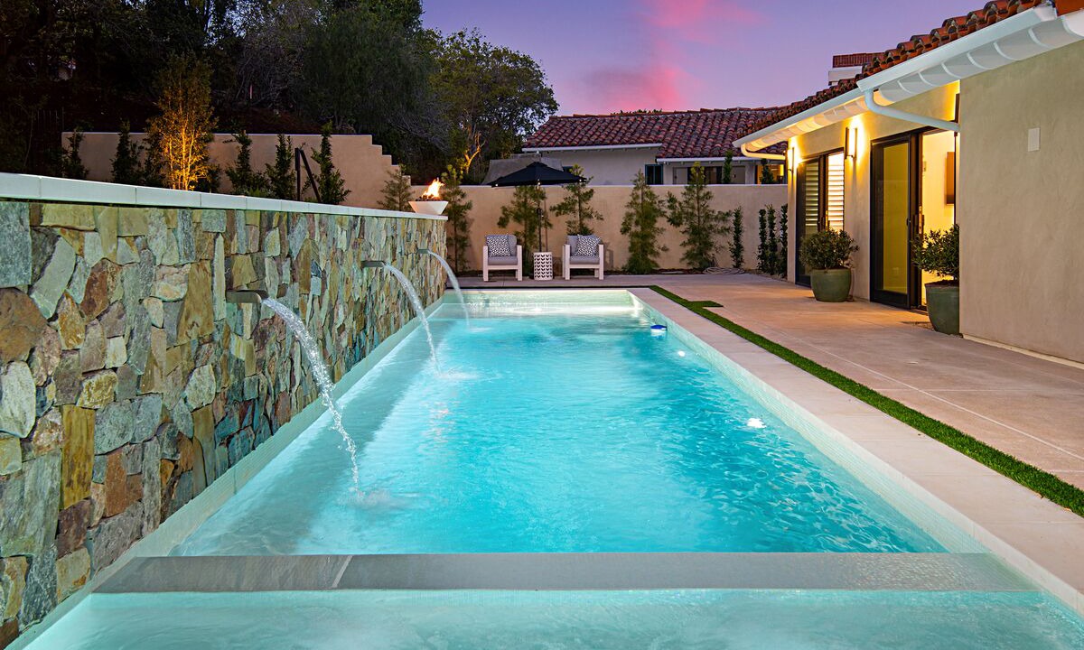 Photo of Outdoor in Covenant