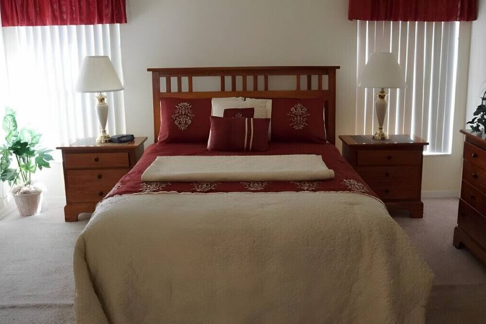 Photo of Others in Lake Davenport Estates