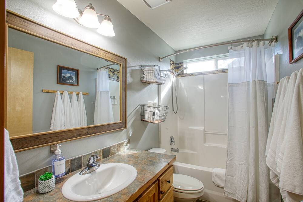 Photo of Bathroom in Rathdrum