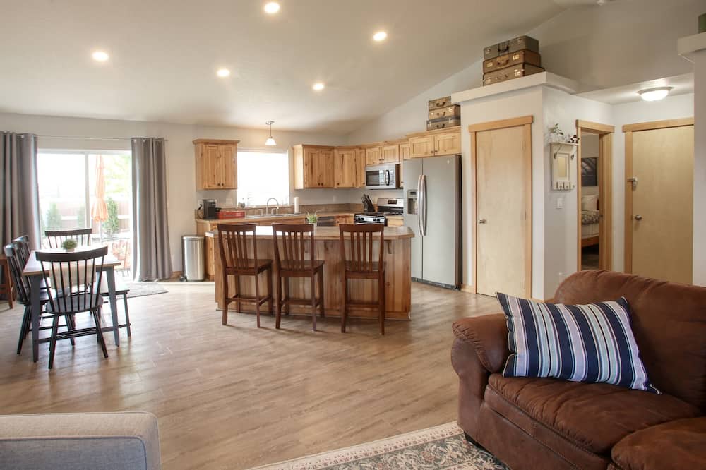 Photo of Livingroom in Rathdrum