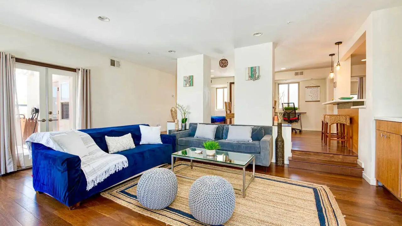 Photo of Livingroom in South Mission Beach