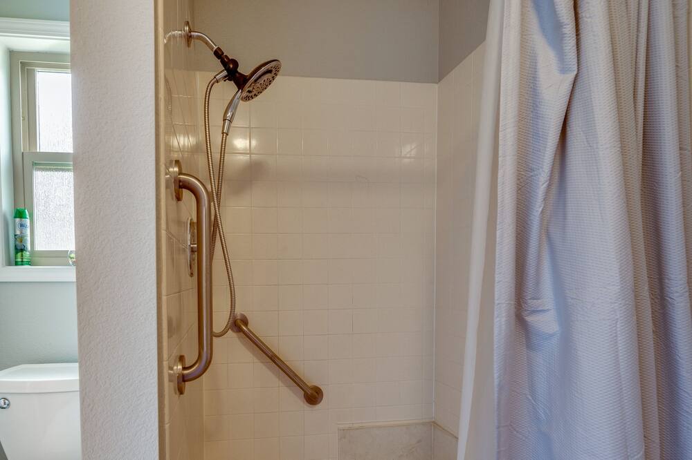 Photo of Bathroom in West Valley