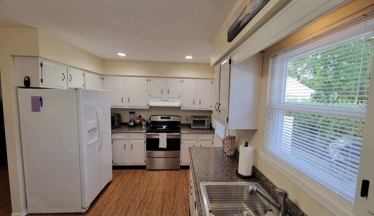 Photo of Kitchen in Conneaut