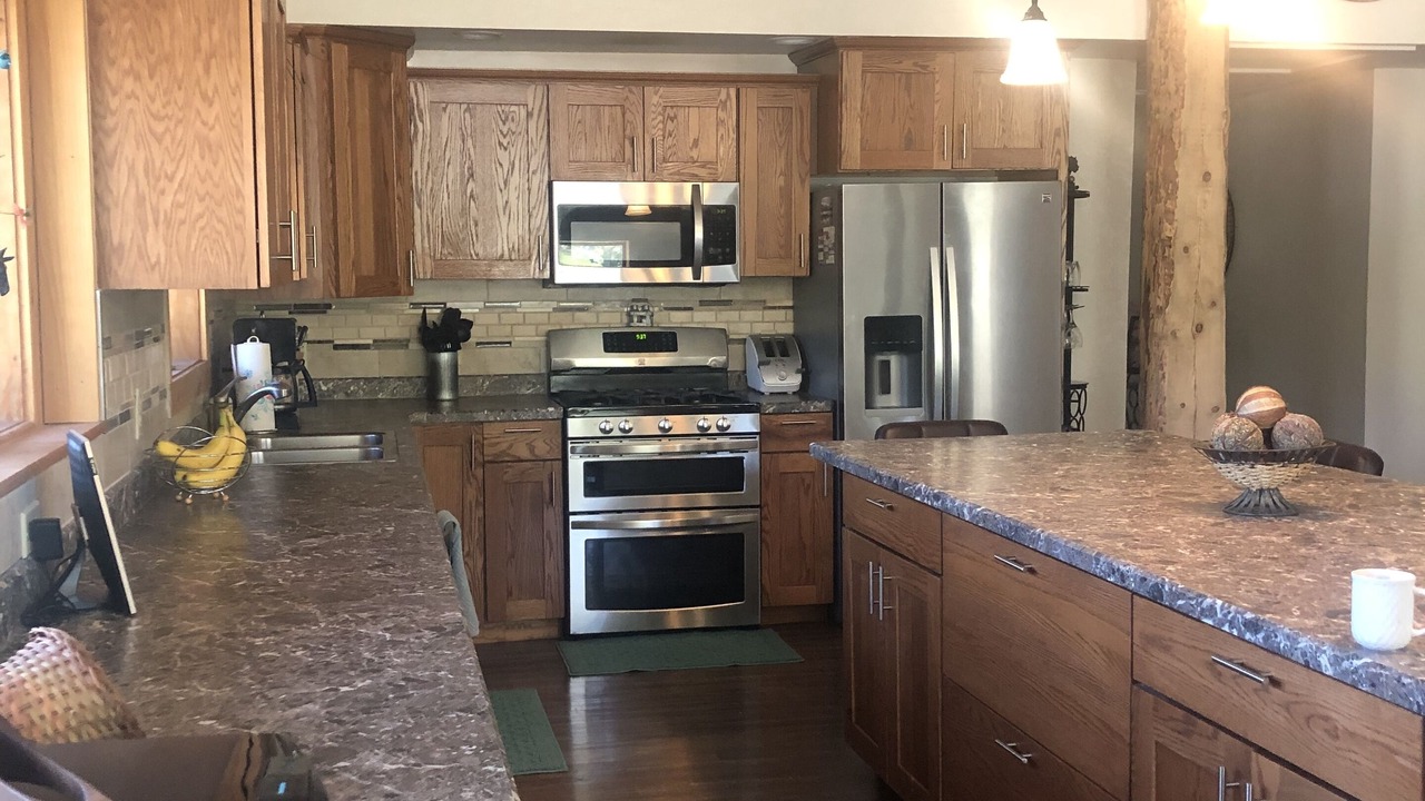 Photo of Kitchen in Roundup