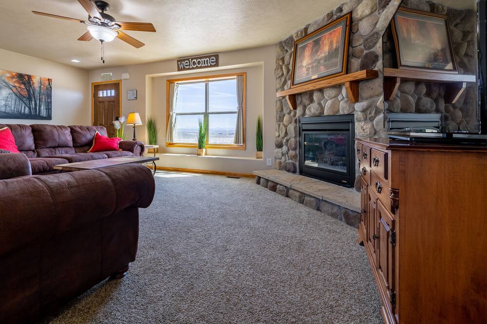 Photo of Livingroom in Powell