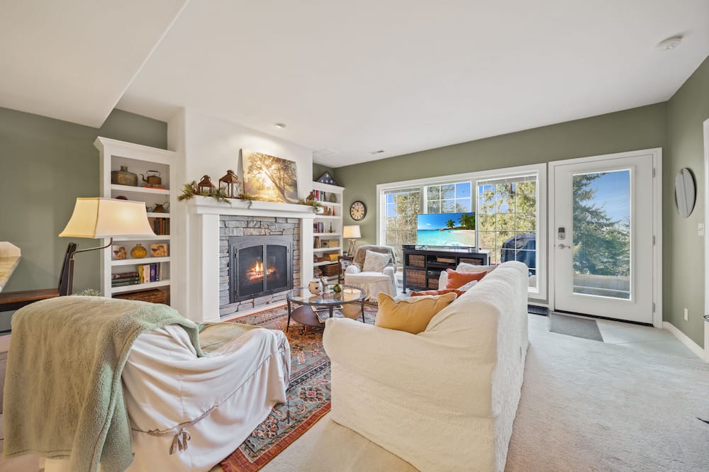 Photo of Livingroom in Hayden View Estates