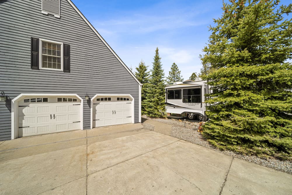 Photo of Outdoor in Hayden View Estates