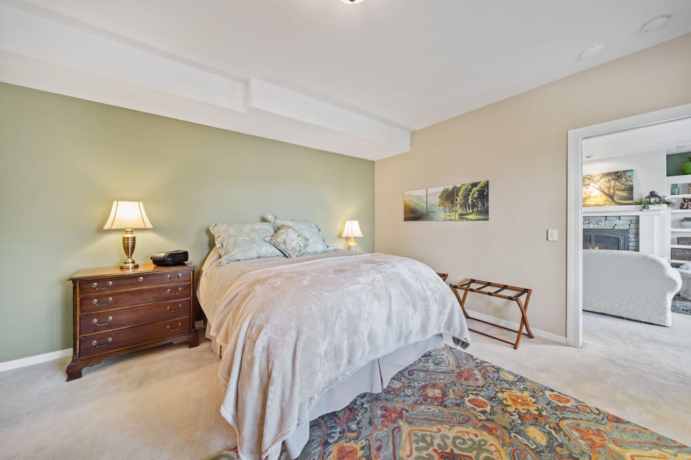 Photo of Bedroom in Hayden View Estates