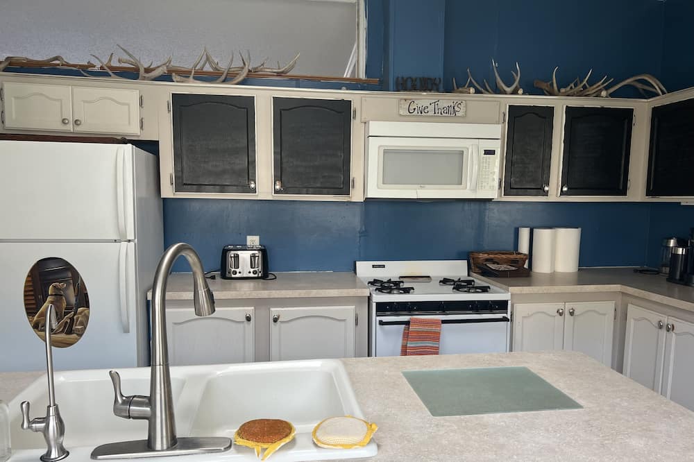 Photo of Kitchen in Olive