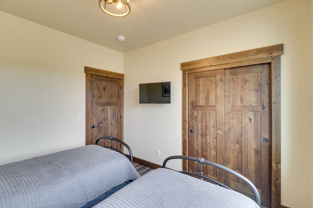 Photo of Bedroom in Polson