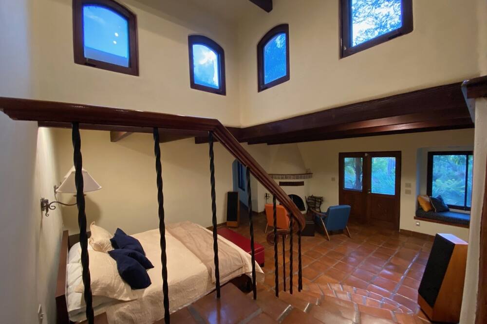 Photo of Livingroom in Ramona